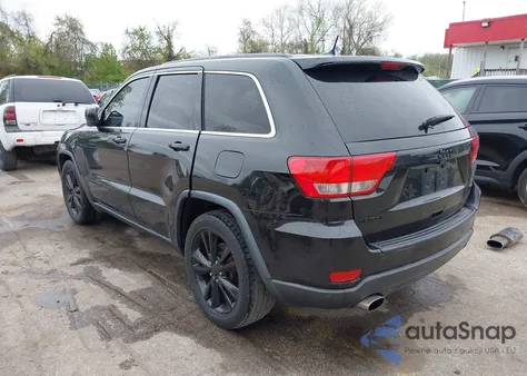 2012 Jeep Grand Cherokee Laredo from USA, damaged, VIN 1C4RJFAT5CC353000